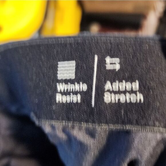 Men's Goodfellow & Co chino pants, size 28 X 30 - Picture 3 of 5